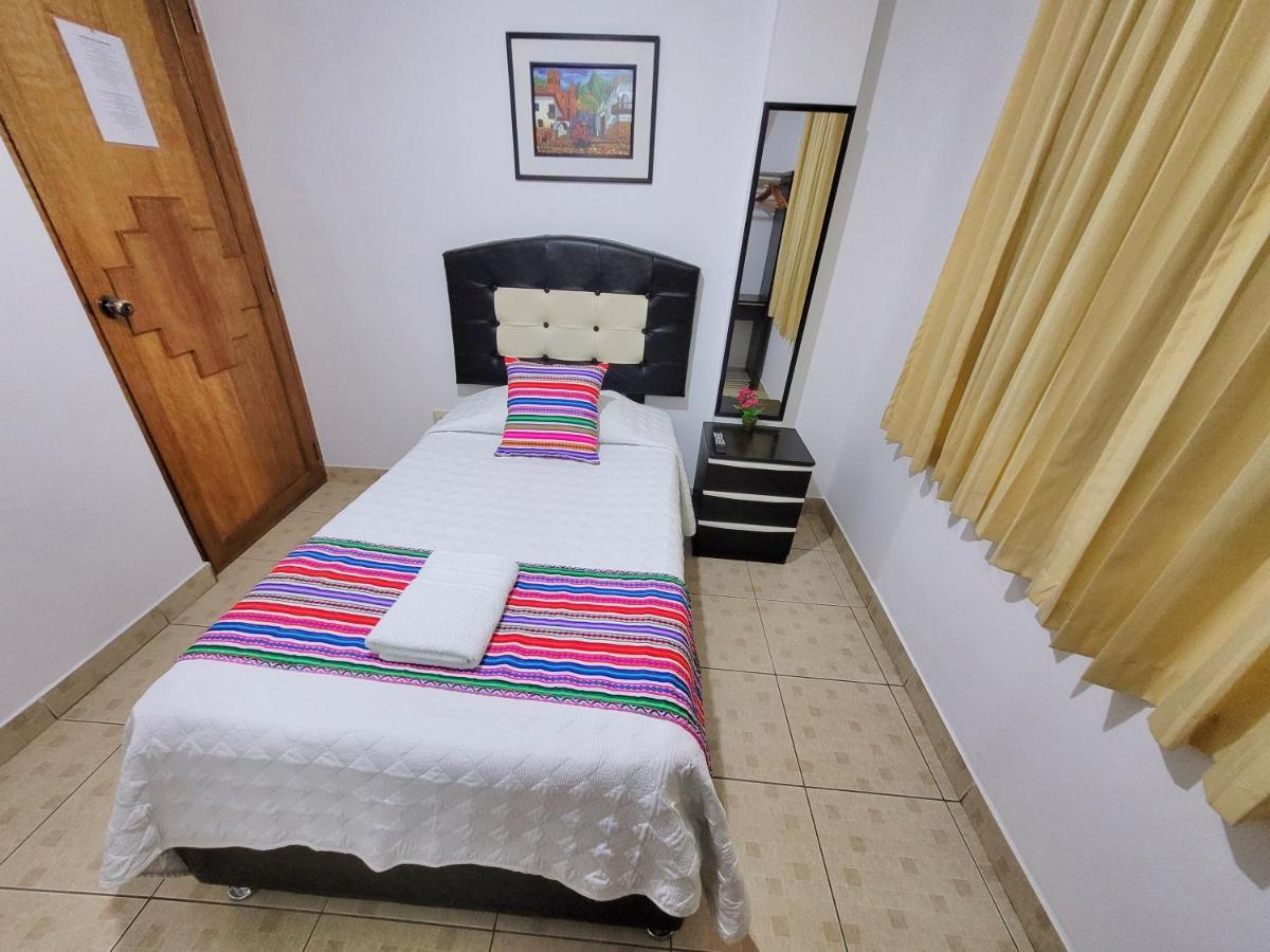 Hostal El Viajero En Ollantaytambo Kültér fotó