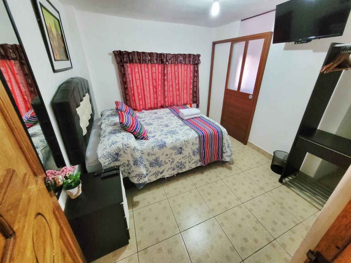 Hostal El Viajero En Ollantaytambo Kültér fotó
