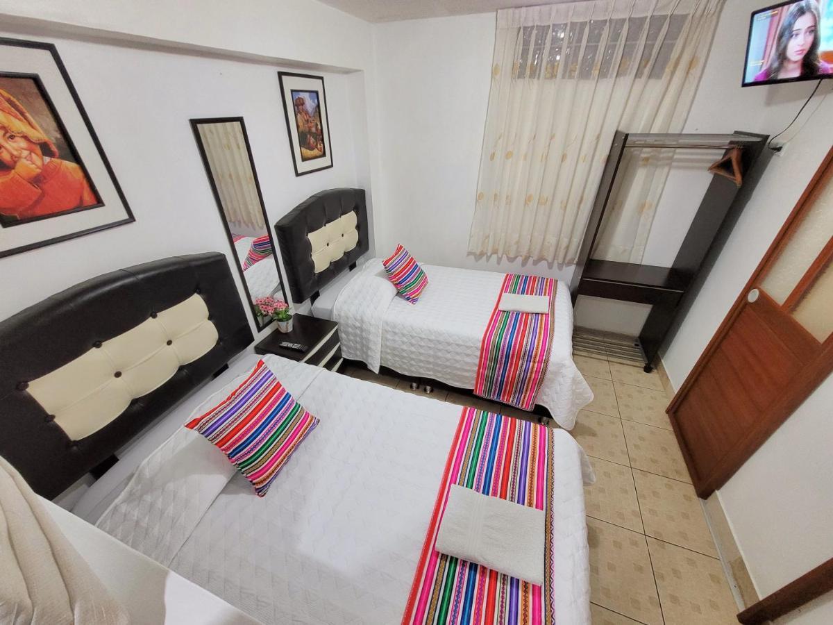 Hostal El Viajero En Ollantaytambo Kültér fotó