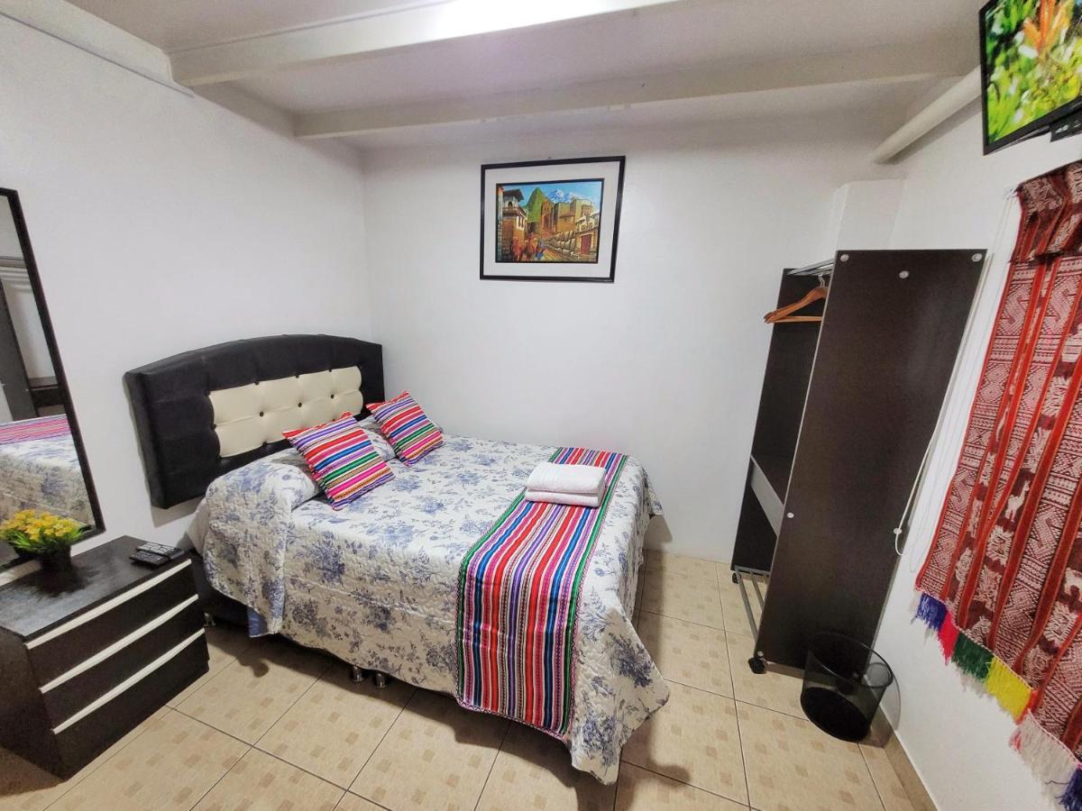 Hostal El Viajero En Ollantaytambo Kültér fotó