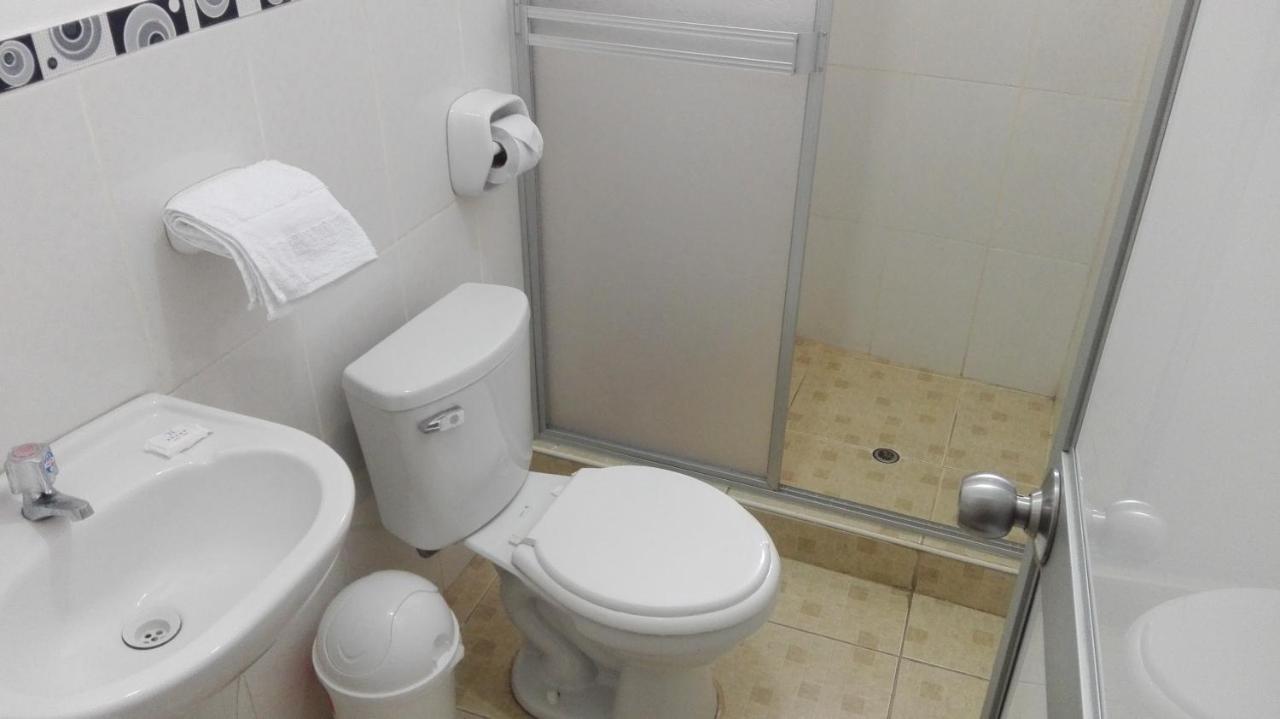 Hostal El Viajero En Ollantaytambo Kültér fotó